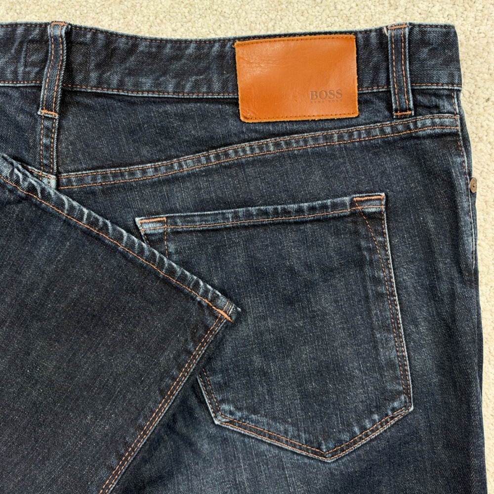 BOSS Hugo Boss Jeans Men 36x31 Dark Wash Straight Leg Denim Blue